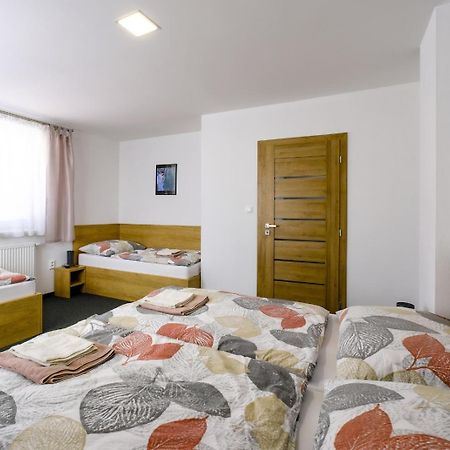 Villa Michaela Bešeňová Esterno foto