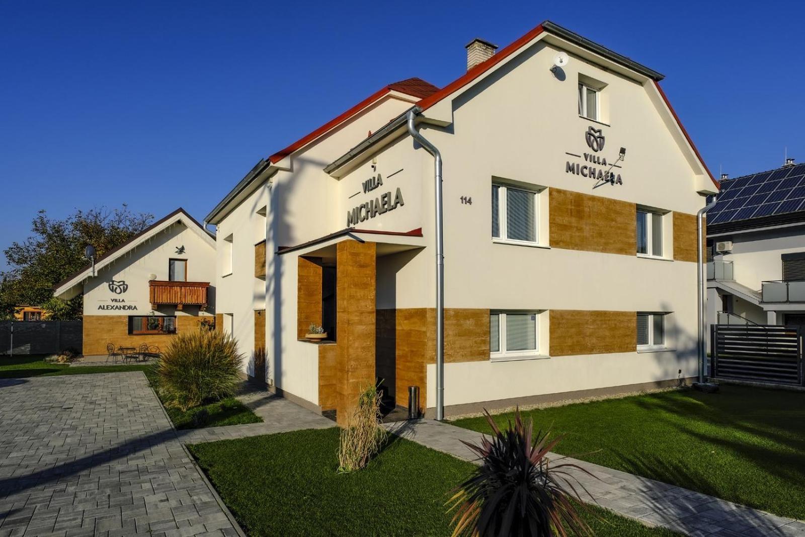 Villa Michaela Bešeňová Esterno foto