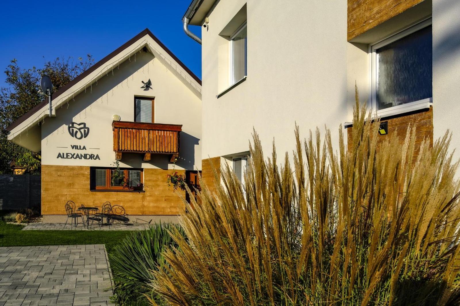 Villa Michaela Bešeňová Esterno foto